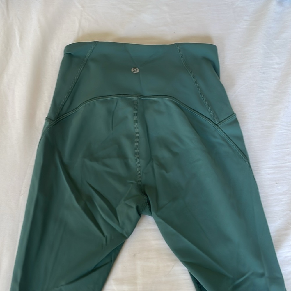Lululemon teal leggings